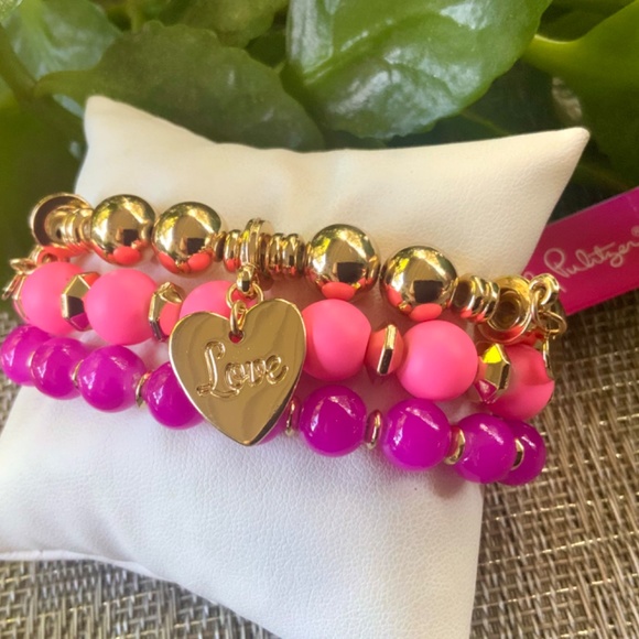 LILLY PULITZER NWT Bracelet Set  🩷 PINK LOVE HEART CHARM TRIO STRETCH /BEADED… - Picture 7 of 12